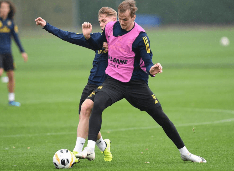 清晨体能课后；葡萄牙体育止住颓势备战葡超；压力陡增；球探报告显示潜力的简单介绍-3377棋牌